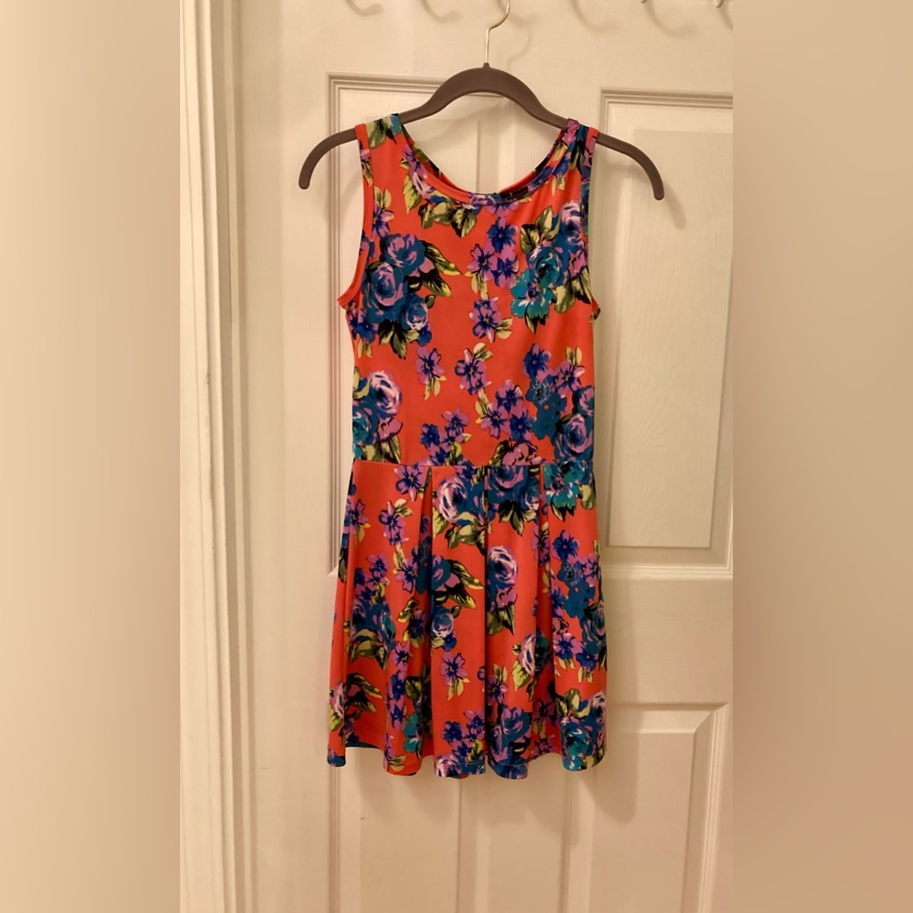 Pretty peach & blue  loral mini dress S sleeveless